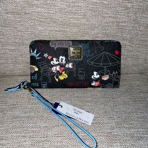 DOONEY & BOURKE DISNEY NEW YORK CITY DREAMS WALLET